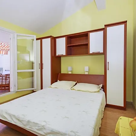 With Parking Space - 18898 公寓