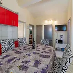 Apartment With Parking Space - 18898 Makarska