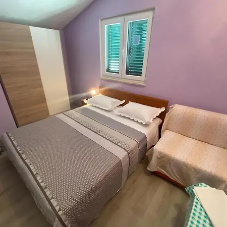 With Parking Space - 18898 Lägenhet *