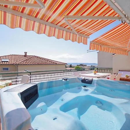 With Parking Space - 18898 * Makarská