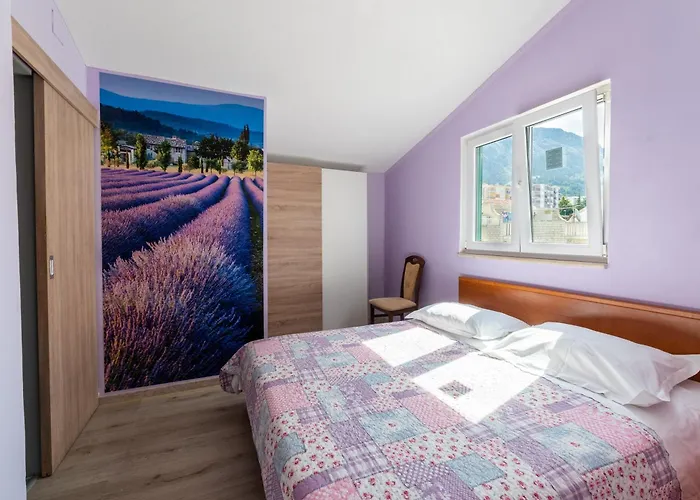 With Parking Space - 18898 * Makarska