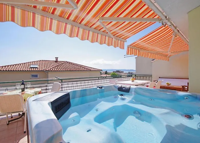 With Parking Space - 18898 * Makarska